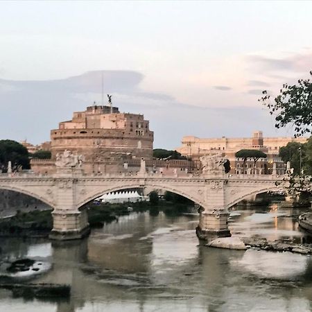 Moonlight Inn Guesthouse Rome Bagian luar foto