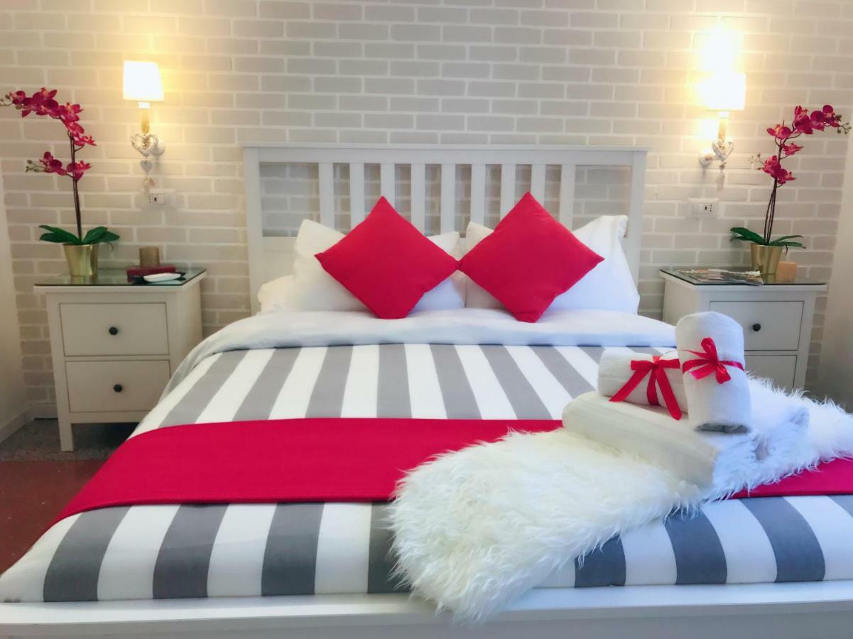Moonlight Inn Guesthouse Rome Bagian luar foto