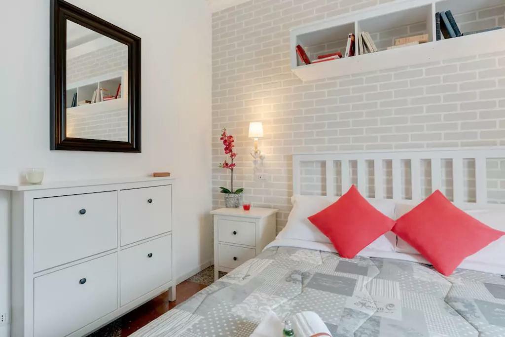 Moonlight Inn Guesthouse Rome Bagian luar foto
