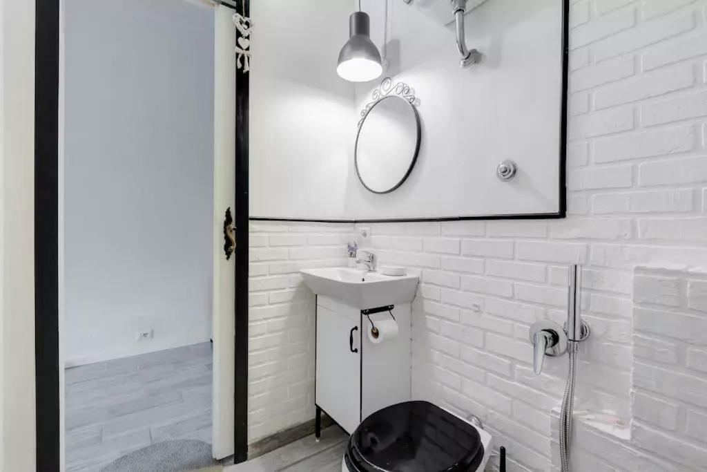 Moonlight Inn Guesthouse Rome Bagian luar foto