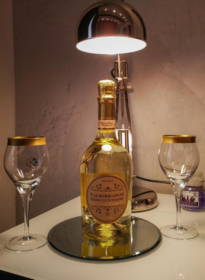 Moonlight Inn Guesthouse Rome Bagian luar foto